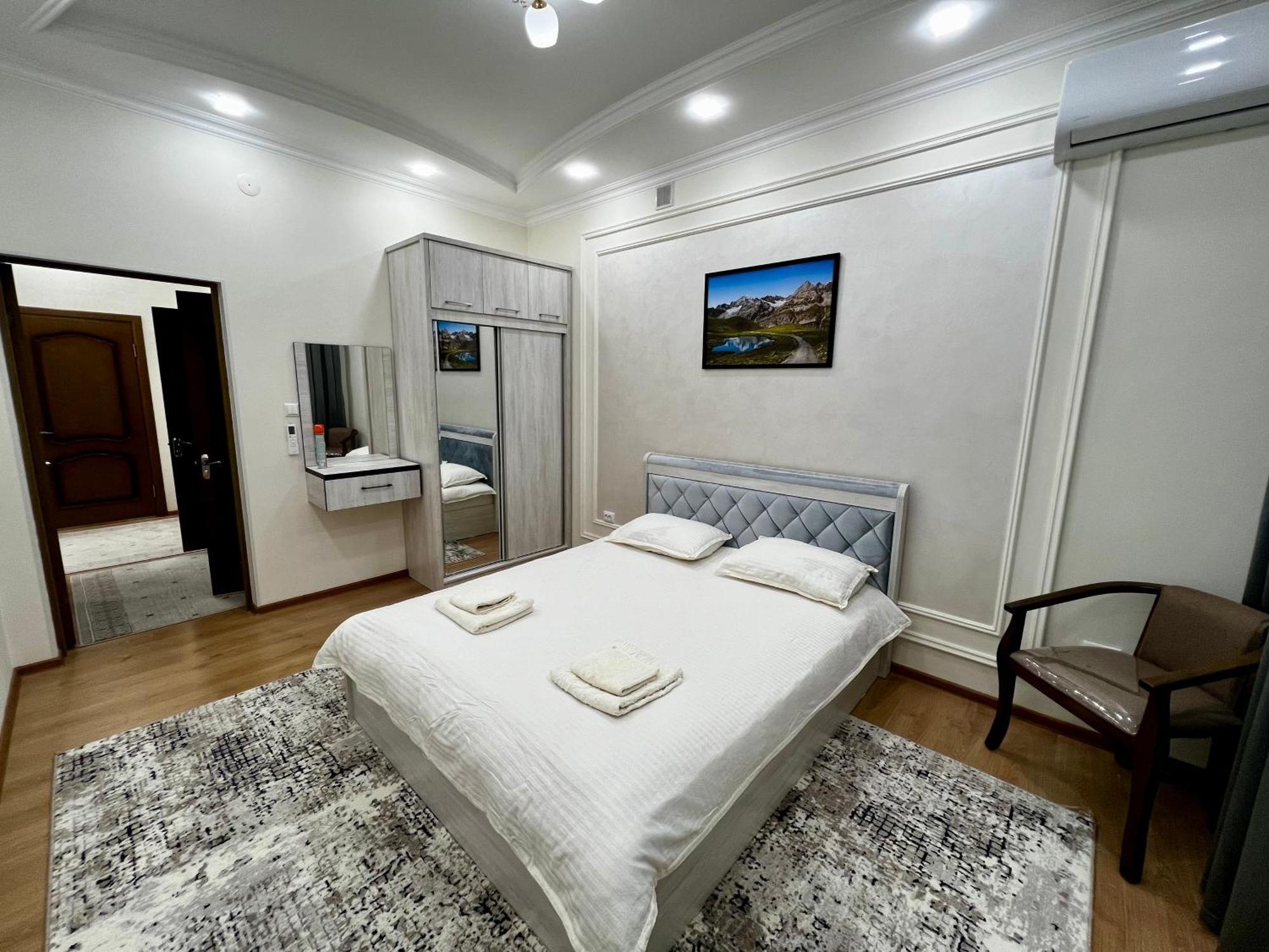 Renovated Apt By The Savitsky Museum نكوص المظهر الخارجي الصورة